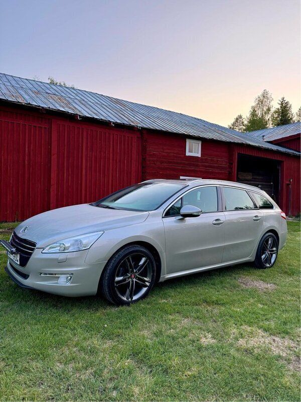 Brun Begagnad 2013 Peugeot 508 Kombi | 57 000 kr (Marknadspris) - Bild 1/4