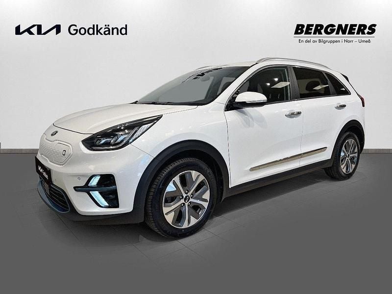 Vit Begagnad 2021 Kia e-Niro Advance SUV | 249 900 kr (Marknadspris) - Bild 1/4
