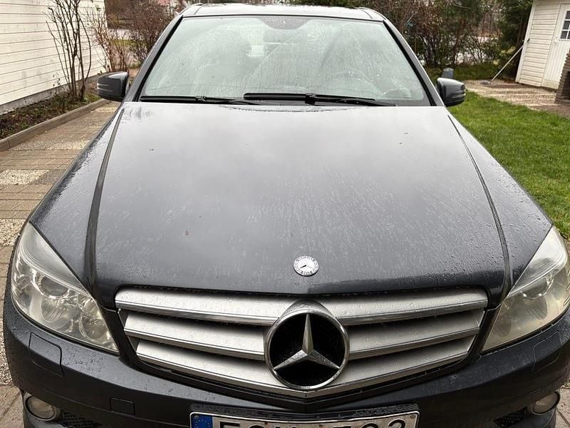 Begagnad 2011 Mercedes C220 | 85 000 kr (Marknadspris) - Bild 1/4