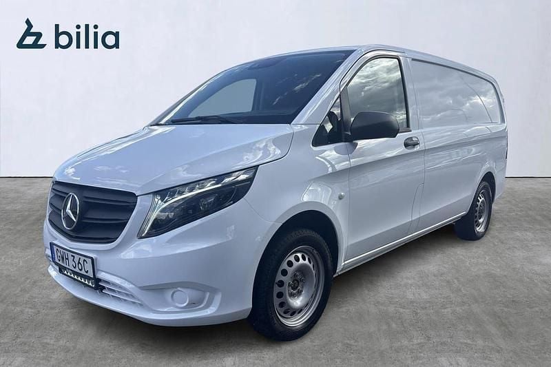 Vit Begagnad 2024 Mercedes Vito Minibuss | 529 000 kr - Bild 1/4