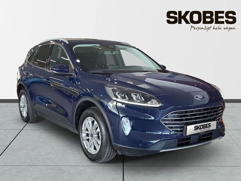 Blå Begagnad 2022 Ford Kuga Business Edition SUV | 269 900 kr (Marknadspris) - Bild 1/4