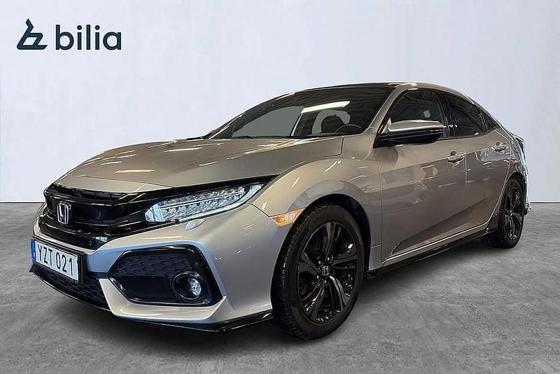 Begagnad Honda Civic 184 HK (135 kW) 2017 Silver Halvkombi
