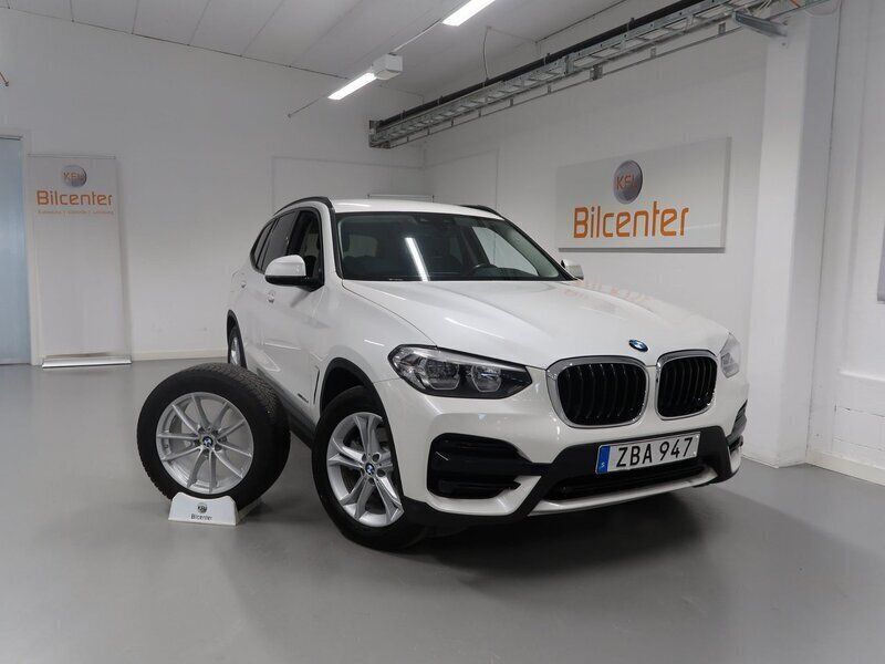 Vit Begagnad 2017 BMW X3 Advantage SUV | 299 900 kr (Marknadspris) - Bild 1/3