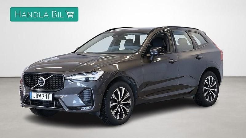 Begagnad Volvo XC60 R-Design 250 HK (183 kW) 2022 Grå SUV