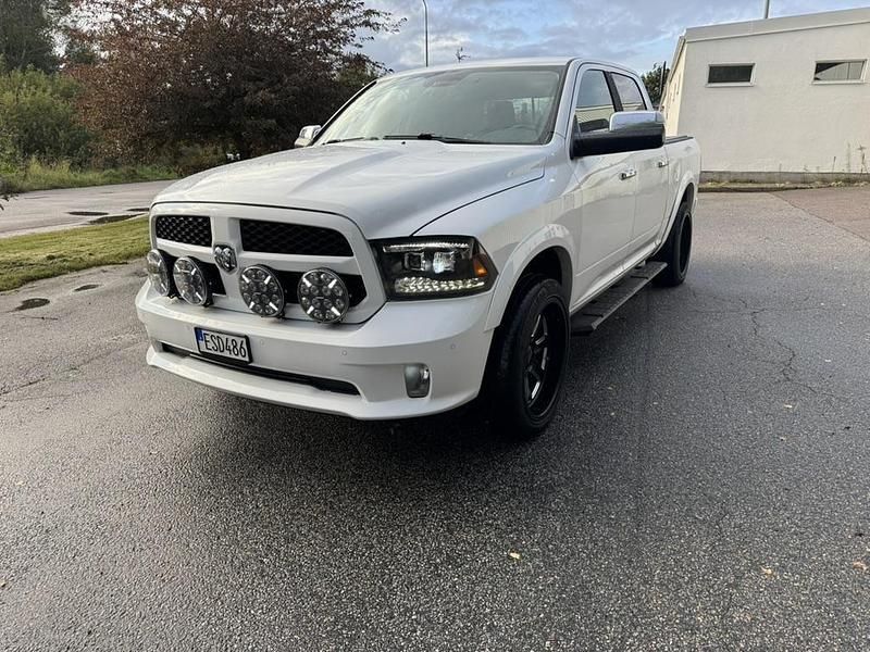 Begagnad 2015 Dodge Ram Pickup | 329 000 kr - Bild 1/4