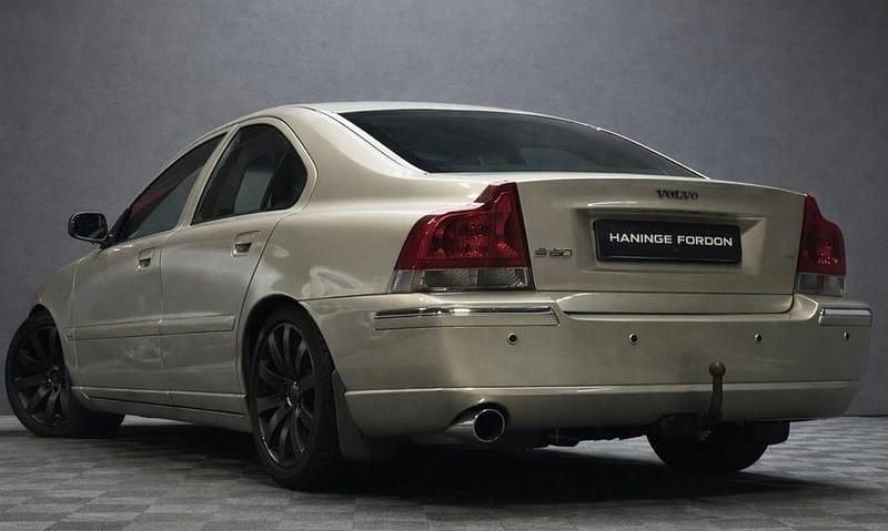 Begagnad Volvo S60 Summum 260 HK (191 kW) 2006 Grön Sedan