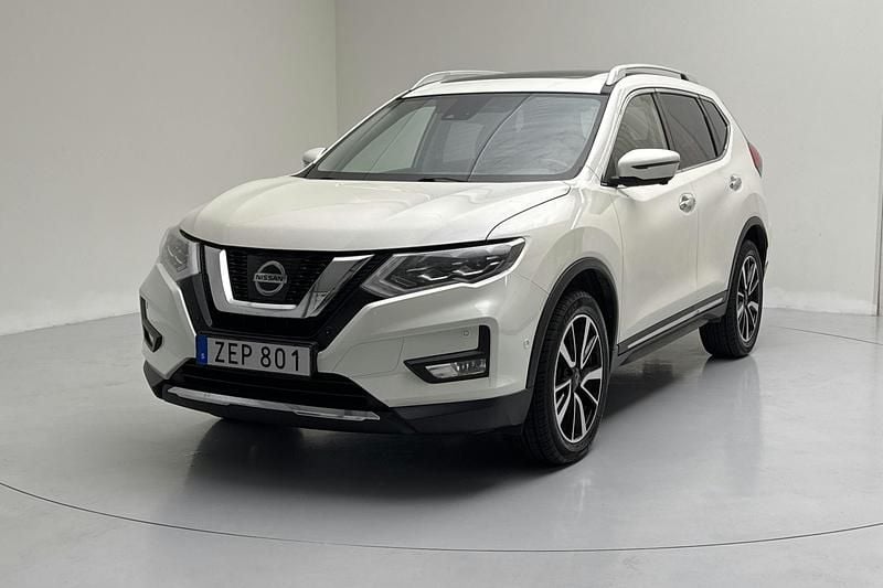 Vit Begagnad 2018 Nissan X-Trail 360º SUV | 145 000 kr - Bild 1/4