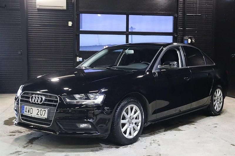 Begagnad Audi A4 177 HK (130 kW) 2012 Svart Sedan