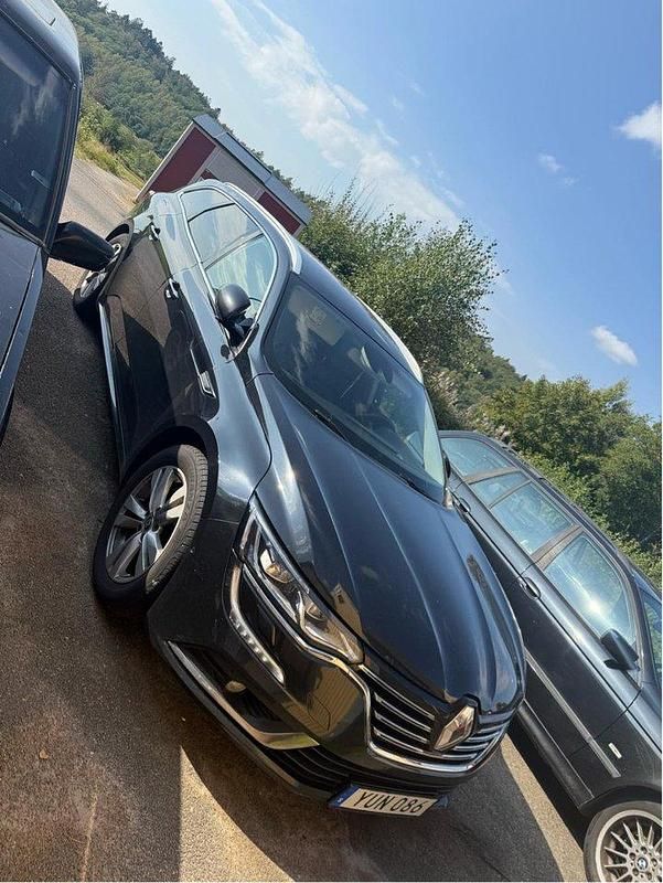 Svart Begagnad 2018 Renault Talisman GrandTour Kombi | 139 000 kr (Bra pris) - Bild 1/4