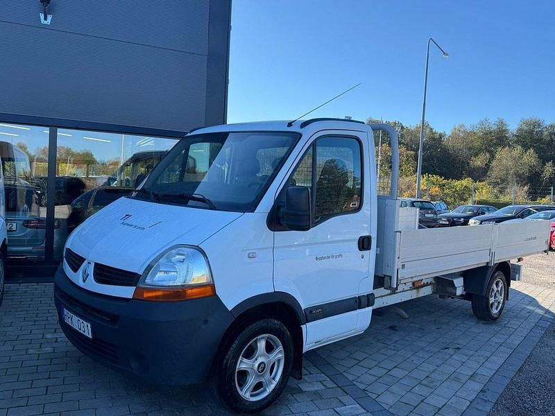 Vit Begagnad 2009 Renault Master Van | 109 900 kr (Lite dyr) - Bild 1/4