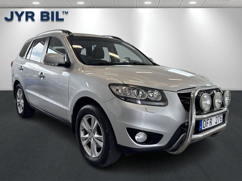 Silver Begagnad 2012 Hyundai Santa Fe SUV | 79 900 kr (Marknadspris) - Bild 1/4