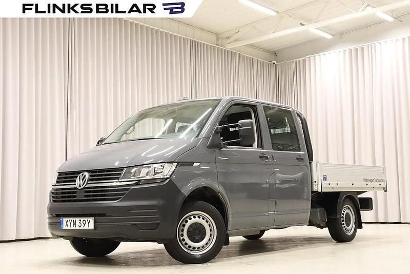 Grå Begagnad 2021 VW Transporter Van | 359 800 kr - Bild 1/4