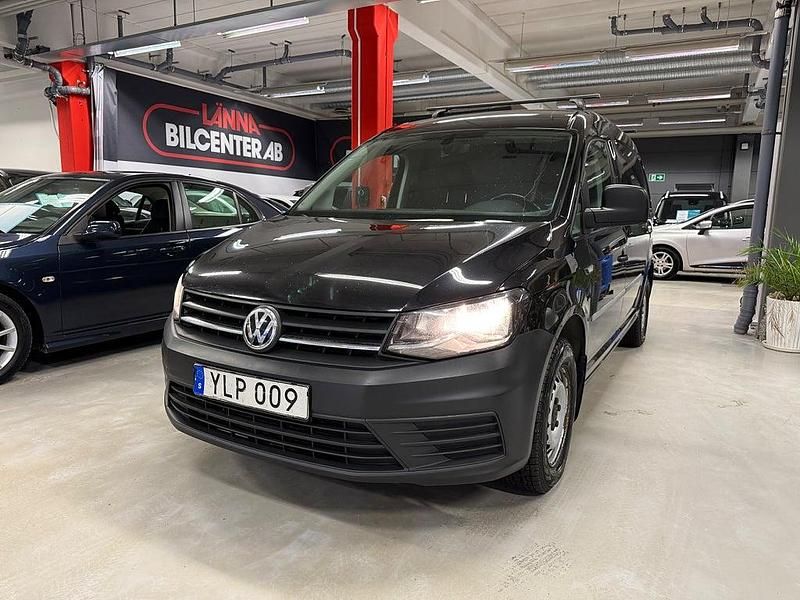 Begagnad VW Caddy Maxi 102 HK (75 kW) 2017 Svart Minibuss