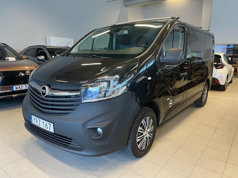 Svart Begagnad 2018 Opel Vivaro S Van | 148 000 kr (Superpris) - Bild 1/4
