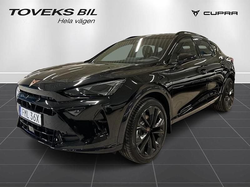Svart Ny 2025 Cupra Formentor SUV | 399 700 kr (Superpris) - Bild 1/4