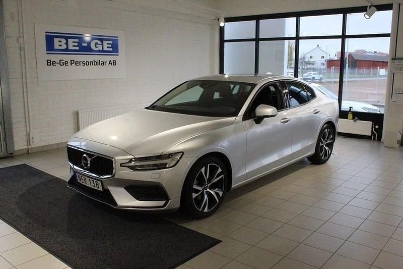 Silver Begagnad 2019 Volvo S60 Sedan | 249 000 kr (Marknadspris) - Bild 1/4