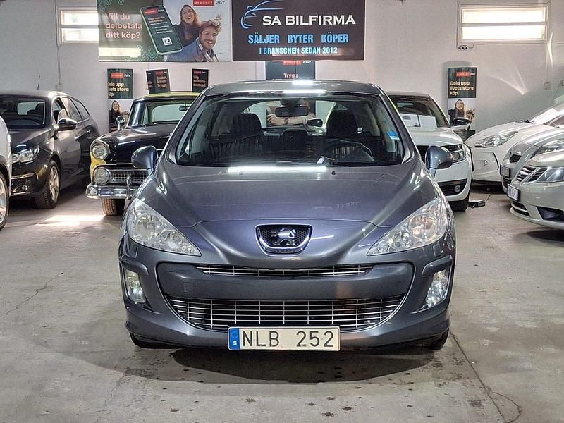 Grå Begagnad 2009 Peugeot 308 Halvkombi | 37 900 kr (Bra pris) - Bild 1/4