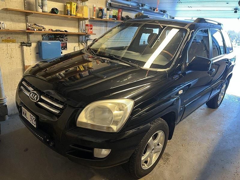 Svart Begagnad 2005 Kia Sportage SUV | 42 000 kr (Lite dyr) - Bild 1/4