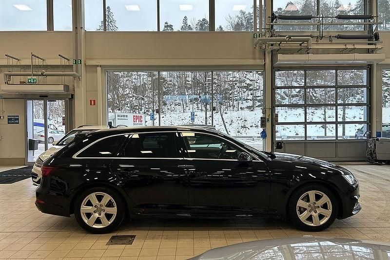 Begagnad Audi A4 Sport 190 HK (139 kW) 2018 Svart Kombi
