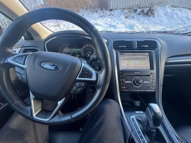 Begagnad Ford Mondeo 180 HK (132 kW) 2015 Kombi