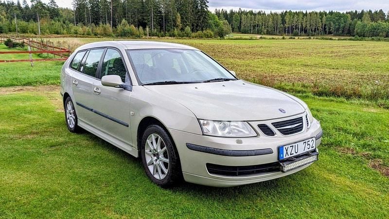 Gul Begagnad 2007 Saab 9-3 Linear Kombi | 22 000 kr (Superpris) - Bild 1/4