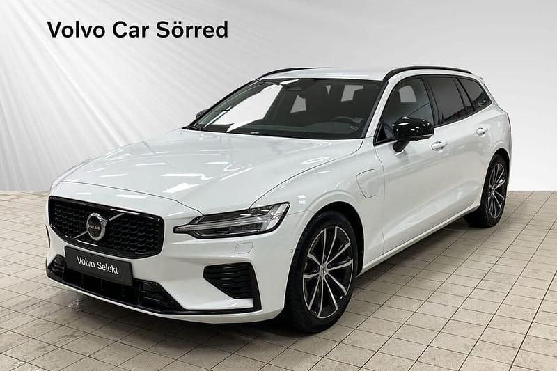Silver Begagnad 2025 Volvo V60 Plus Kombi | 469 900 kr - Bild 1/3