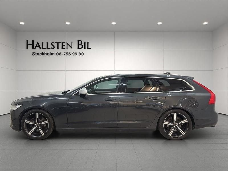 Savile grey Begagnad 2017 Volvo V90 R-Design Kombi | 229 900 kr (Lite dyr) - Bild 1/4