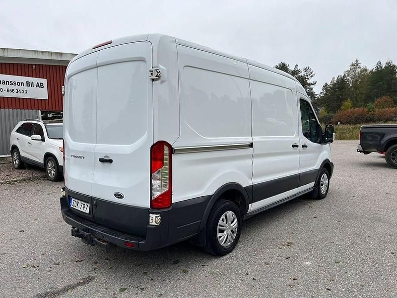 Begagnad Ford Transit 131 HK (96 kW) 2018 Vit Van
