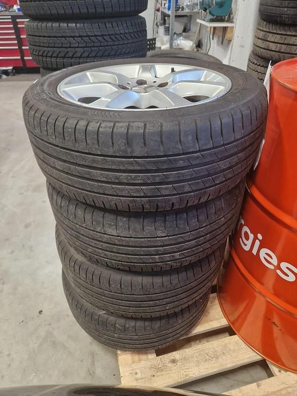 Begagnad Mercedes C180 143 HK (105 kW) 2005