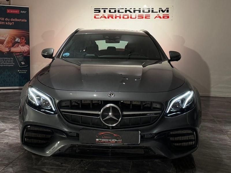 Begagnad Mercedes E63S AMG AMG 612 HK (450 kW) 2020 Grå Kombi