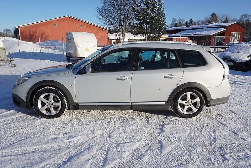 Begagnad Saab 9-3X 180 HK (132 kW) 2009 Grå Kombi