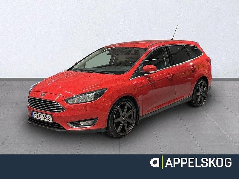Röd Begagnad 2016 Ford Focus Titanium Kombi | 64 900 kr (Marknadspris) - Bild 1/4