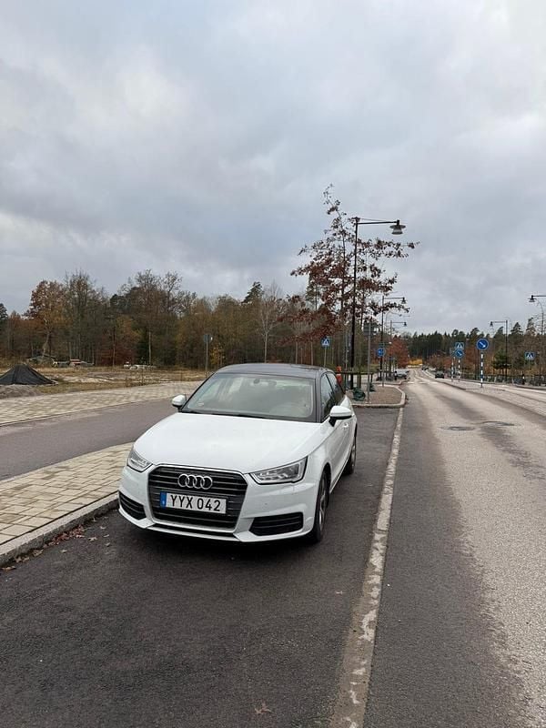 Begagnad 2018 Audi A1 Sportback Halvkombi | 175 000 kr - Bild 1/4