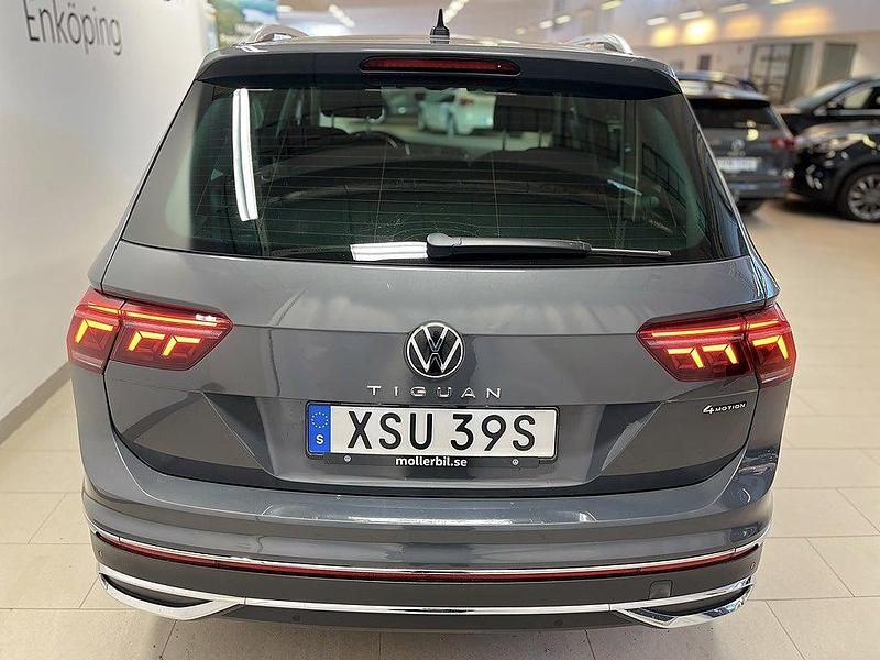 Begagnad VW Tiguan Elegance 200 HK (147 kW) 2022 Grå SUV