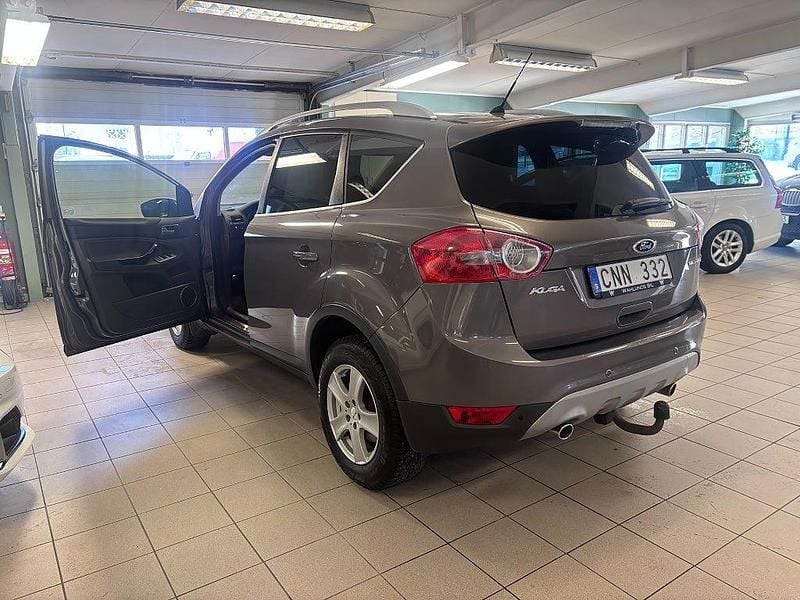 Begagnad Ford Kuga Titanium 163 HK (119 kW) 2012 Brun SUV
