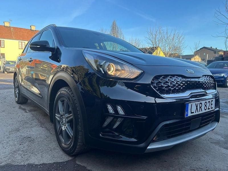 Begagnad Kia Niro Advance 141 HK (103 kW) 2020 Svart SUV