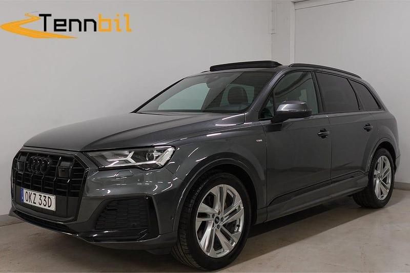 Grå Begagnad 2022 Audi Q7 S-Line SUV | 589 900 kr (Superpris) - Bild 1/4