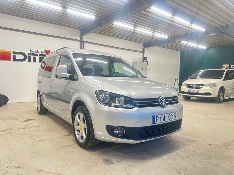 Silver Begagnad 2011 VW Caddy Maxi Minibuss | 164 500 kr - Bild 1/4