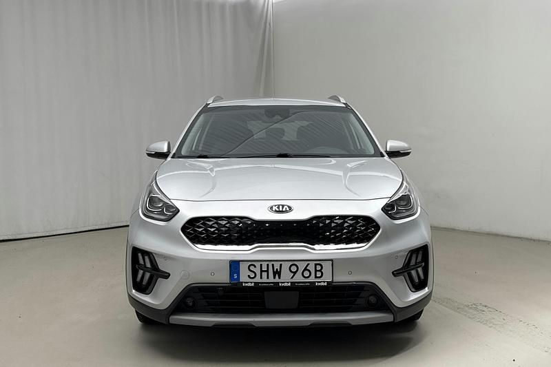 Begagnad Kia Niro Advance 141 HK (103 kW) 2020 Grå SUV