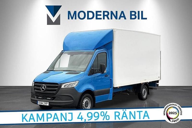 Blå Begagnad 2022 Mercedes Sprinter Van | 299 900 kr (Marknadspris) - Bild 1/4