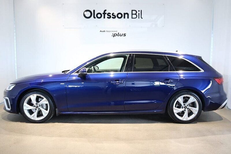 Blå Begagnad 2023 Audi A4 S-Line Kombi | 379 000 kr (Marknadspris) - Bild 1/4
