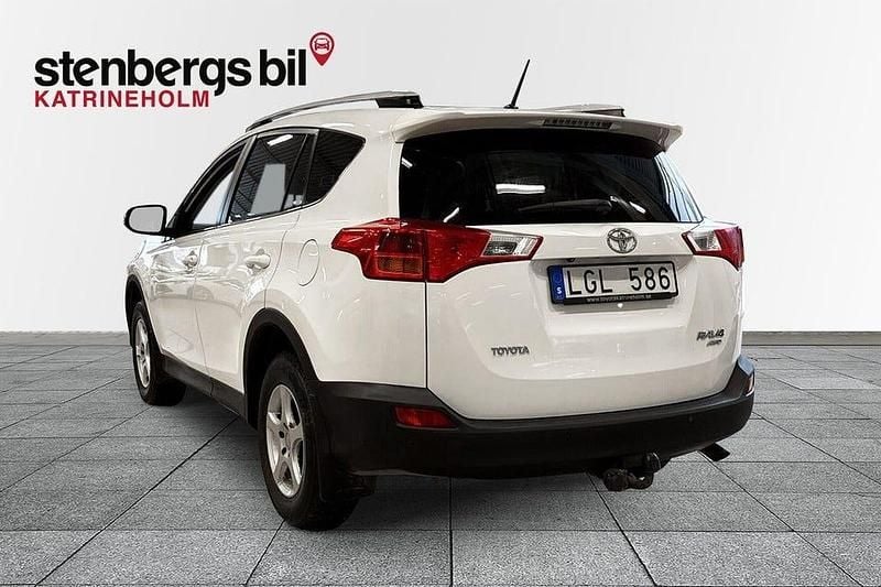 Begagnad Toyota RAV4 Executive 151 HK (111 kW) 2013 Vit SUV