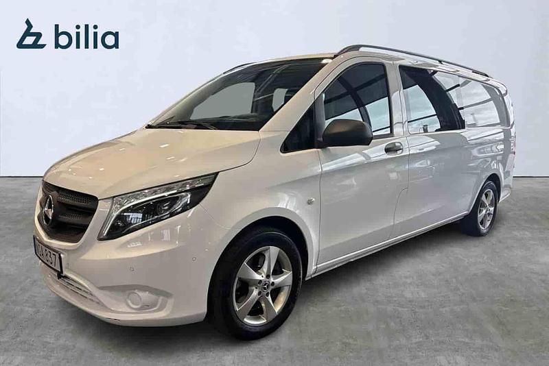 Vit Begagnad 2018 Mercedes Vito Minibuss | 399 000 kr - Bild 1/1