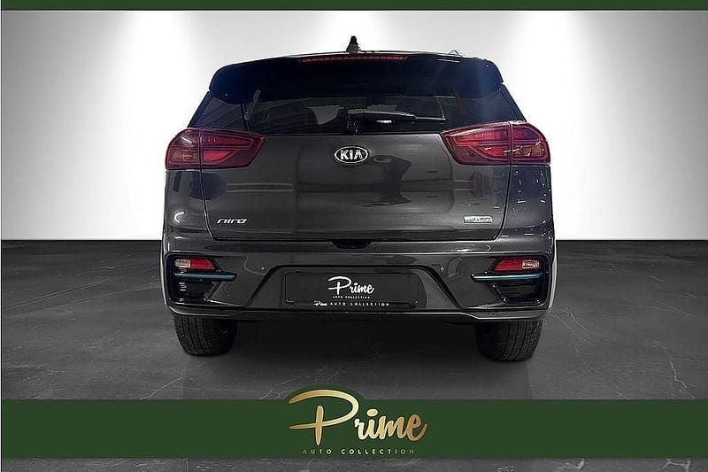 Begagnad Kia e-Niro Advance 150 kW (204 HK) 2020 Grå SUV