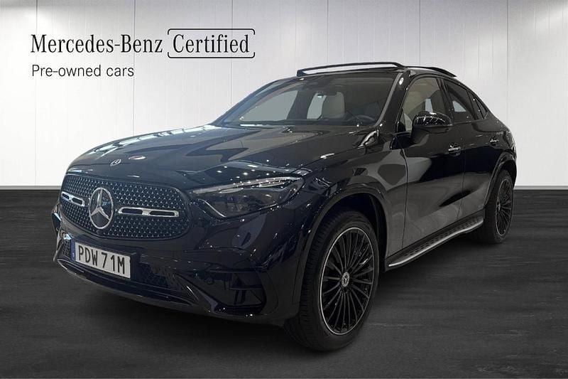 Begagnad Mercedes GLC300e Premium 313 HK (230 kW) 2025 Svart (black) Sportkupé