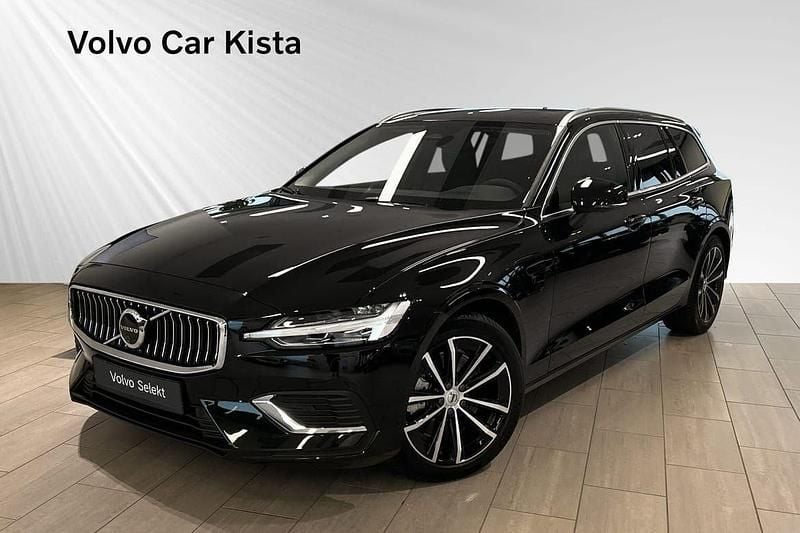 Svart Begagnad 2025 Volvo V60 Plus Kombi | 469 900 kr (Bra pris) - Bild 1/3