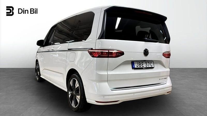Begagnad VW Multivan Style 177 HK (130 kW) 2025 Vit Van
