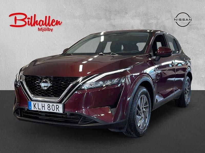Mörkröd Begagnad 2022 Nissan Qashqai Acenta SUV | 269 000 kr (Lite dyr) - Bild 1/4