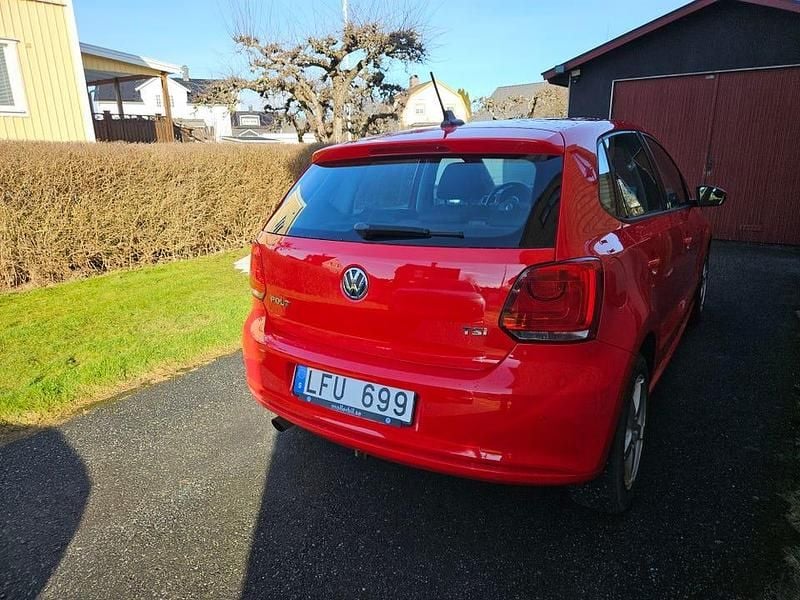 Begagnad VW Polo 90 HK (66 kW) 2013 Halvkombi