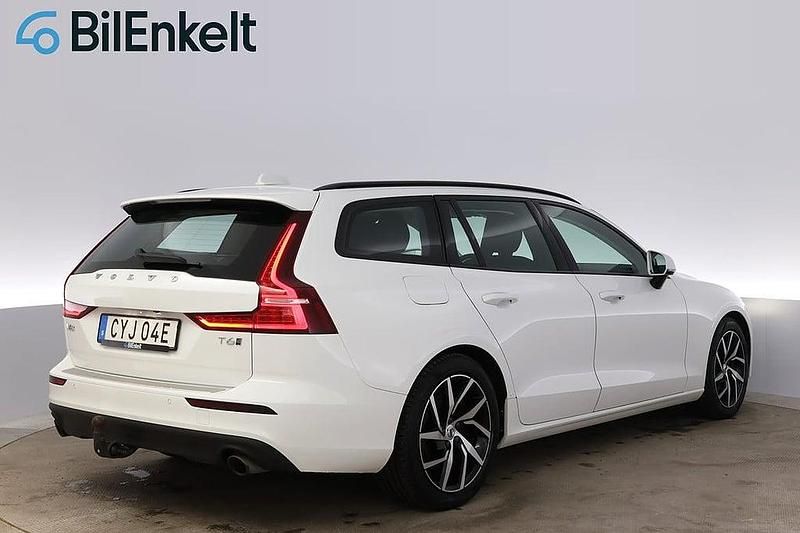 Begagnad Volvo V60 253 HK (186 kW) 2020 Vit Kombi